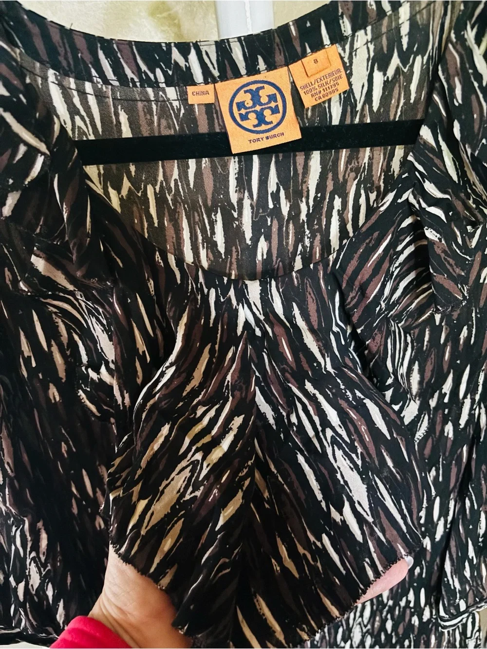 Tory Burch 100 % Silk Black & Brown Abstract Print Ruffle Neck Blouse